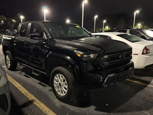 2024 Toyota Tacoma SR5