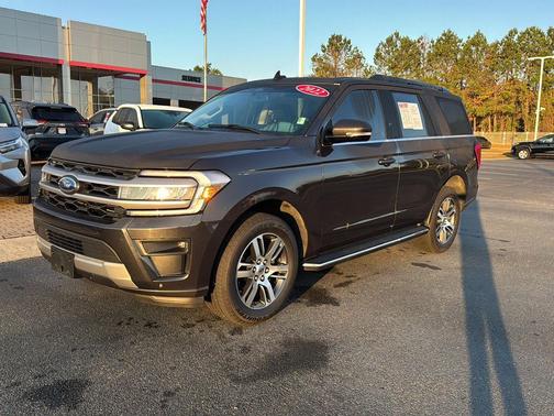 2022 Ford Expedition XLT