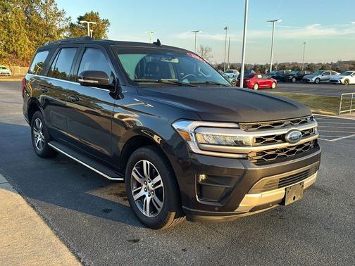 2022 Ford Expedition XLT