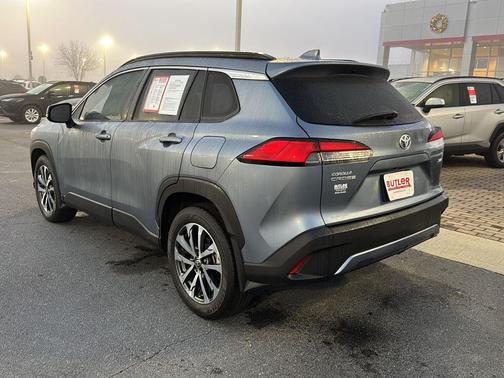 2023 Toyota Corolla Cross XLE