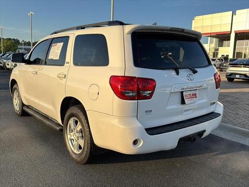 2017 Toyota Sequoia SR5