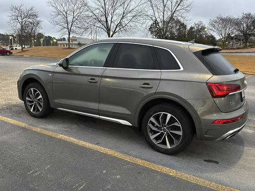 2023 Audi Q5 45 S line Premium Plus