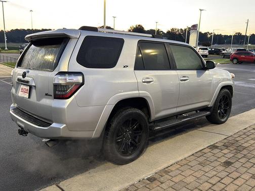2022 Toyota 4Runner SR5