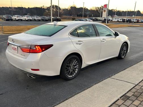 2018 Lexus ES 350 Base