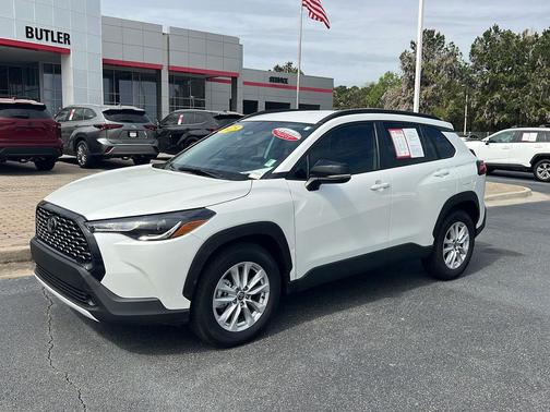 2025 Toyota Corolla Cross LE