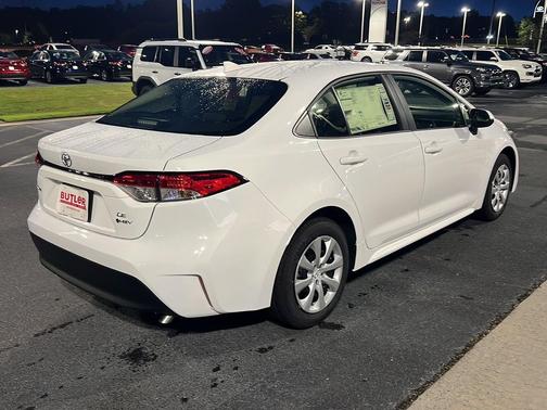 2026 Toyota Corolla Hybrid LE