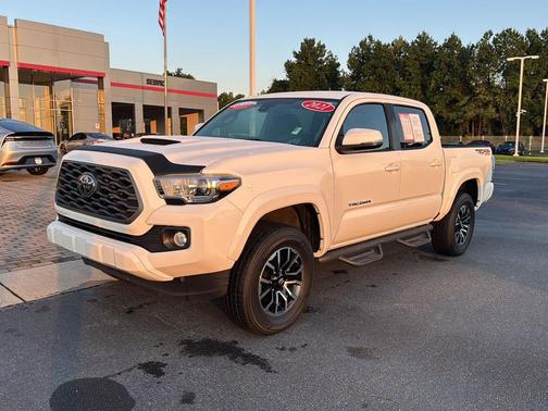 2021 Toyota Tacoma TRD Sport