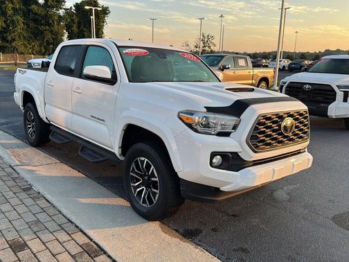 2021 Toyota Tacoma TRD Sport
