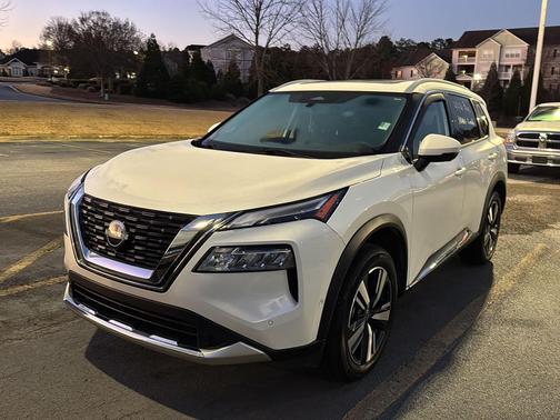 2023 Nissan Rogue Platinum