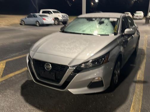 2022 Nissan Altima S FWD