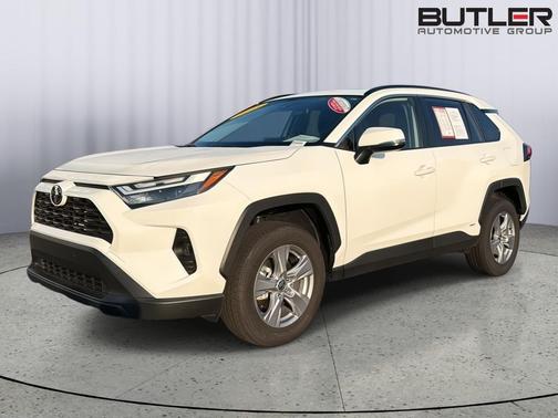 Ice Cap 2025 Toyota RAV4 Hybrid XLE