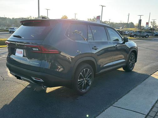 2026 Toyota Grand Highlander Hybrid Platinum MAX