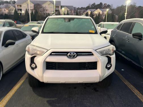 2024 Toyota 4Runner SR5