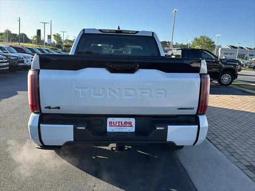2025 Toyota Tundra Hybrid Platinum