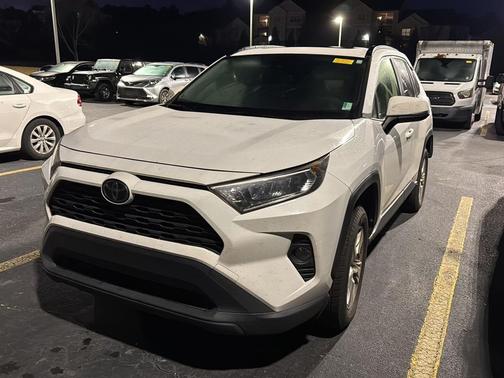2019 Toyota RAV4 XLE