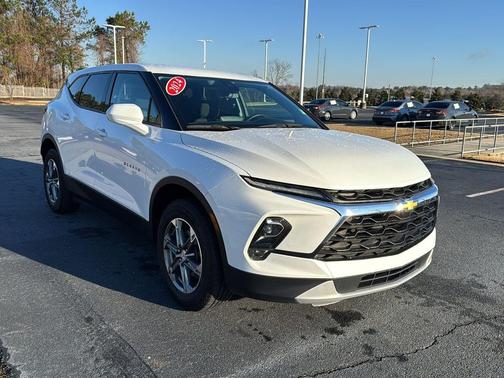 2024 Chevrolet Blazer 2LT