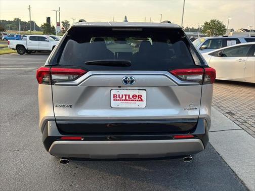 2024 Toyota RAV4 Hybrid SE