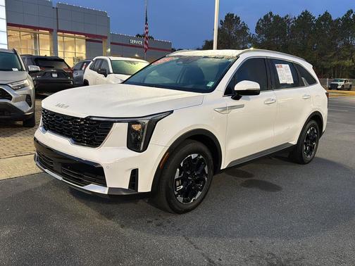 2024 Kia Sorento S