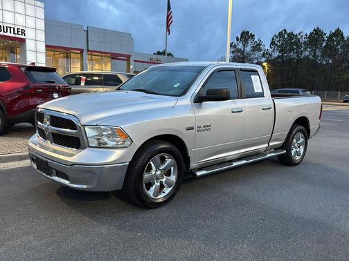 2016 RAM 1500 SLT