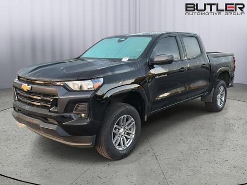 Black 2024 Chevrolet Colorado LT