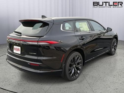 Black 2026 Toyota Crown Signia Limited