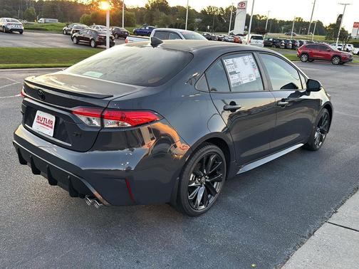 2025 Toyota Corolla SE