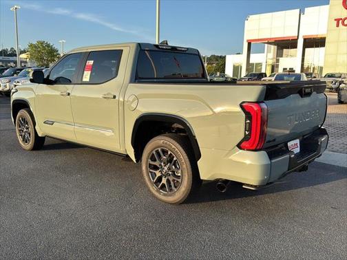 2025 Toyota Tundra Hybrid Platinum