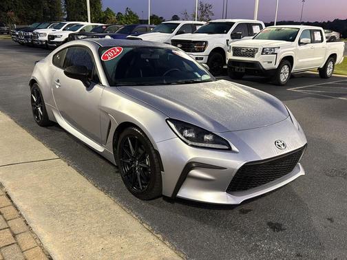 2024 Toyota GR86 Premium
