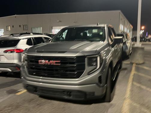 2023 GMC Sierra 1500 Pro
