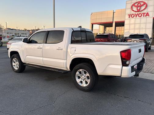 2019 Toyota Tacoma SR