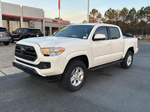 2019 Toyota Tacoma SR