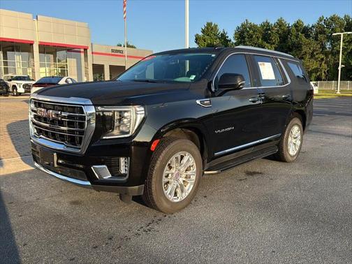 2022 GMC Yukon SLT