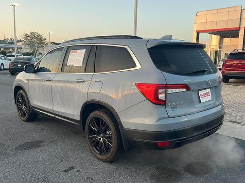 Sonic Gray Pearl 2022 Honda Pilot 2WD Special Edition
