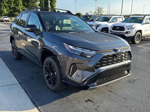 2025 Toyota RAV4 Hybrid SE