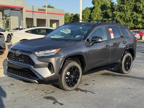 2025 Toyota RAV4 Hybrid SE