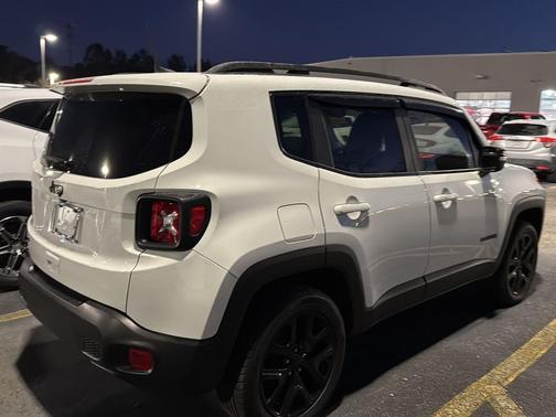 2023 Jeep Renegade Altitude
