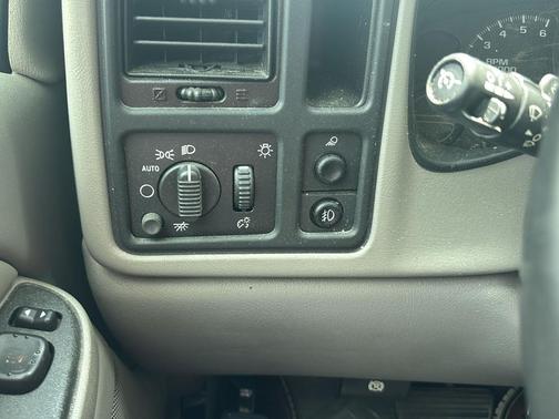 Silver Birch Metallic 2004 Chevrolet Silverado 1500 LT Extended Cab