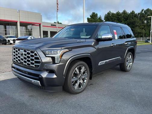 2025 Toyota Sequoia Base