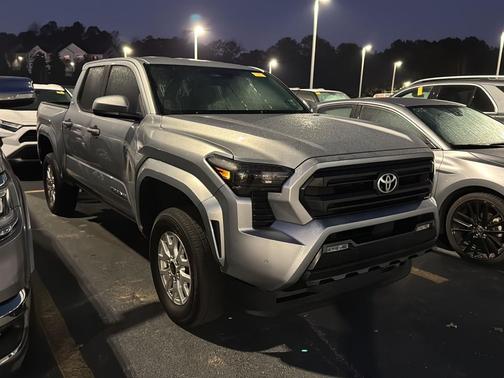 2024 Toyota Tacoma SR5
