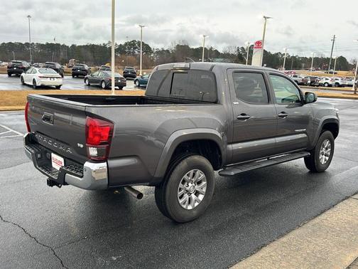 2018 Toyota Tacoma SR5