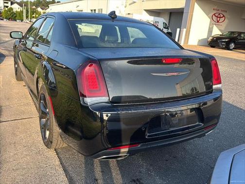 2023 Chrysler 300 S