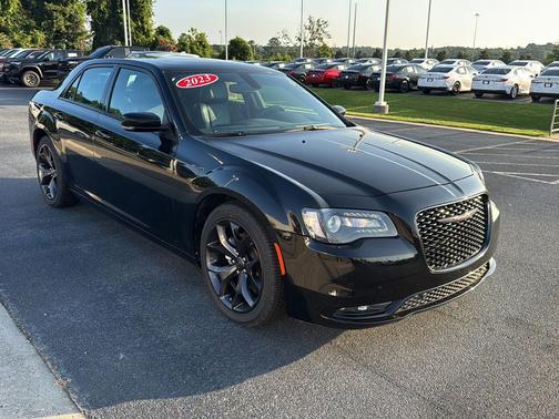 2023 Chrysler 300 S