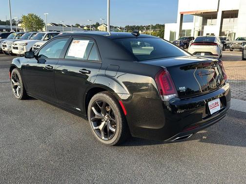 2023 Chrysler 300 S