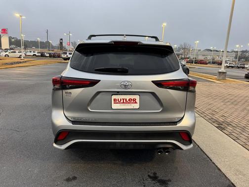 2024 Toyota Highlander XSE
