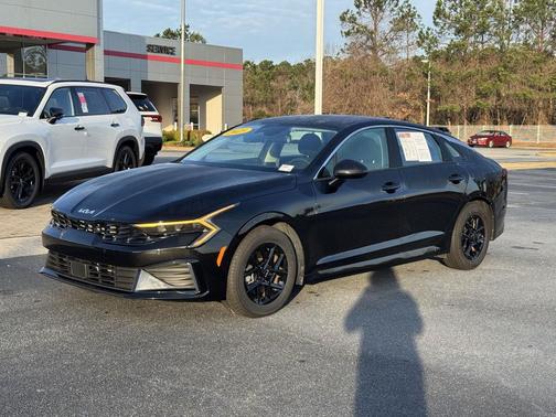 2025 Kia K5 LXS