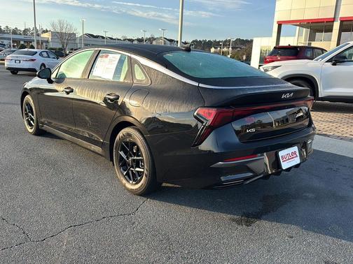 2025 Kia K5 LXS
