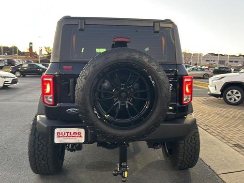 2023 Ford Bronco Base