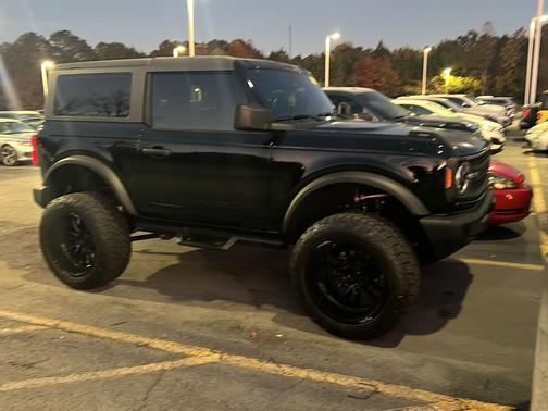 2023 Ford Bronco Base