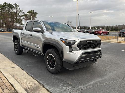 2026 Toyota Tacoma Hybrid TRD Off Road