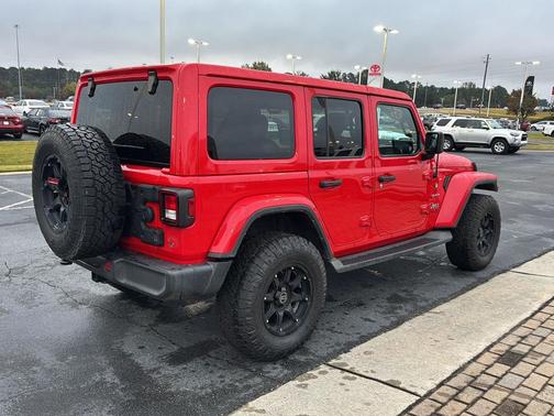 2021 Jeep Wrangler Unlimited Sahara